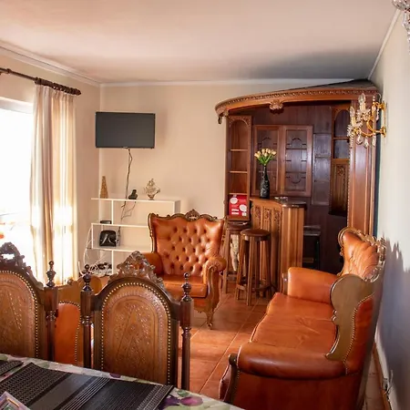 아파트 Vintage Sea View *