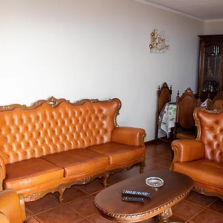 Vintage Sea View Apartment *